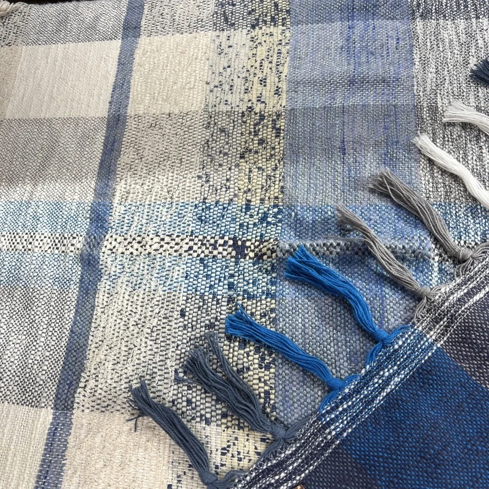 All Roads Design Throw Blanket Anthropologie Bloomfield Fringe Handcrafted-Mint! - Picture 6 of 12
